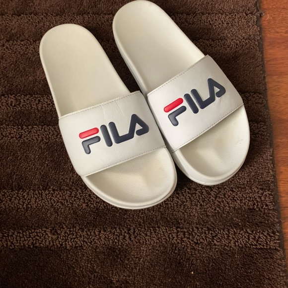 sandals - Picture 2 of 5